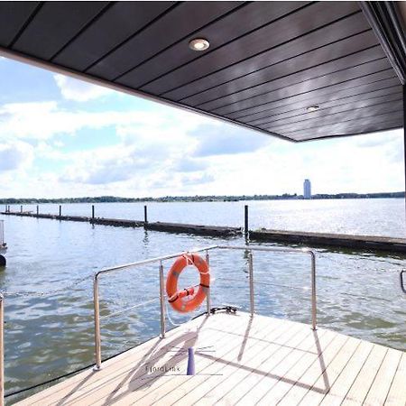 Отель Hausboot Fjord Aries Mit Dachterrasse In Шлезвиг Экстерьер фото