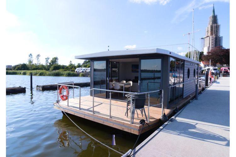 Отель Hausboot Fjord Aries Mit Dachterrasse In Шлезвиг Экстерьер фото
